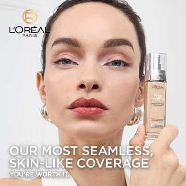 L'Oreal Paris True Match Liquid Foundation, Skincare Infused with Hyaluronic Acid, SPF 16, Available in 46 Shades, Suitable for All Skin Types, 8.5W Toffee, 30 ml view 2