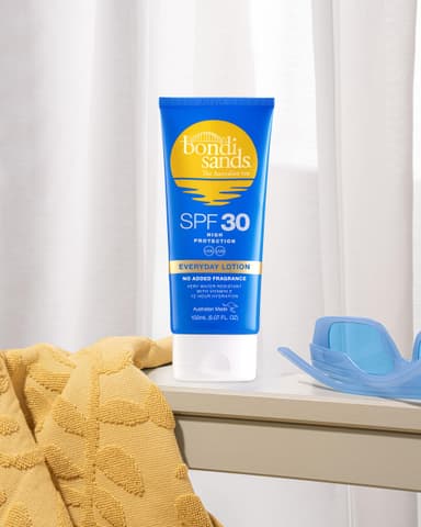 Bondi Sands Fragrance Free Sunscreen Lotion SPF 30 | Non-Greasy Broad-Spectrum Formula Moisturises, Soothes, and Protects Skin, Water Resistant Up To 4 Hours + Cruelty Free | 150 mL/5.07 Oz view 4