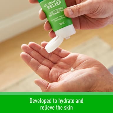 O'Keeffe's Working Hands, 80ml Tube - Hand Cream for Extremely Dry, Cracked Hands | Instantly Boosts Moisture Levels, Creates a Protective Layer & Prevents Moisture Loss view 3